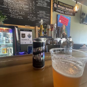 Distrito Catorce - Local Beer - Bars Near Me - Los Angeles, California