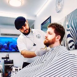 Gentlemen's Barbershop - Haircut and Beard Trim by Michael https://link.booksy.com/gentlemens-barbershop