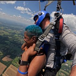 Skydive Baltimore - In the air