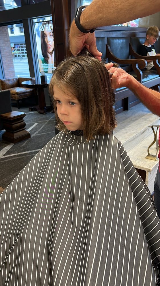 Square One Salon & Day Spa