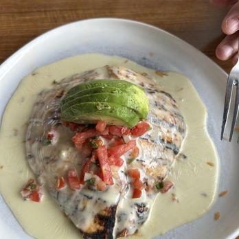 Class Azul - Chicken with rice in a cream sauce with Avacodo! - Mexican Near Me - Cape Coral, Florida