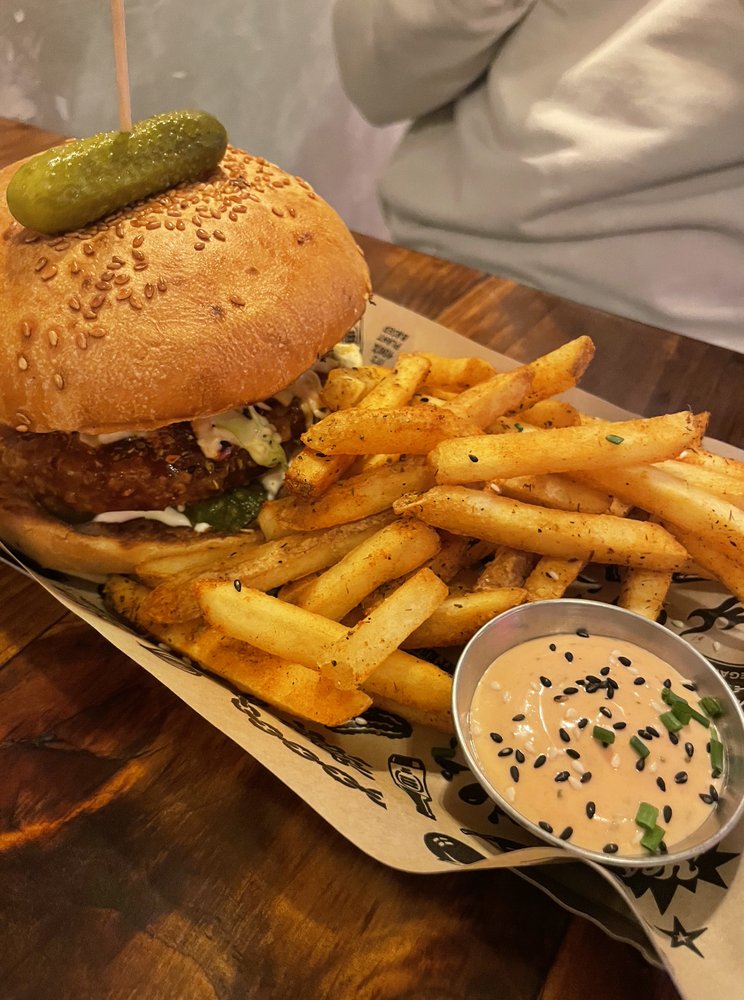Mad Mad Vegan