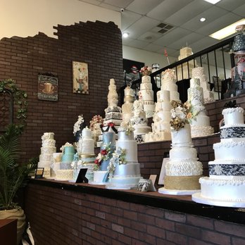 Supreme Kakes & More - Desserts Near Me - Houston, Texas