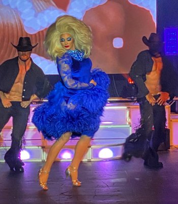 Shea's 710 Theatre by null