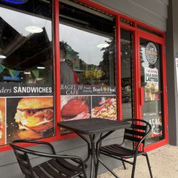 Bagel 10 Cafe