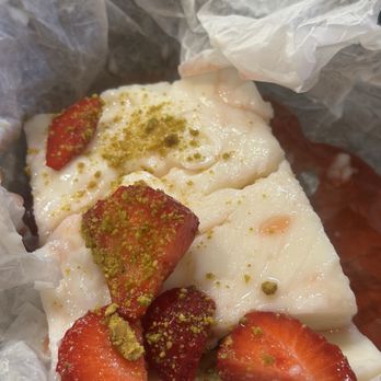 Miznon - Dessert - Mediterranean Near Me - Las Vegas, Nevada