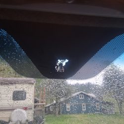 Lincoln Glass - How he damaged window ripping mirror off with his hand!