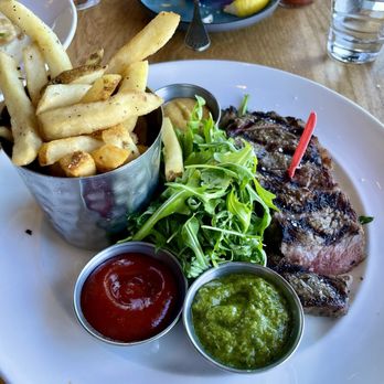 Moonraker Restaurant - Steak Frites - New American Near Me - Pacifica, California Moonraker Restaurant - Steak Frites - New American Near Me - Pacifica, California