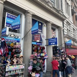 Lambert Souvenirs