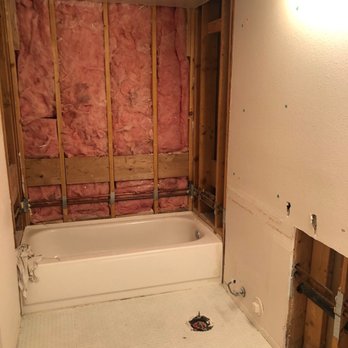 KG Construction - Old bathroom - General Contractors Near Me KG Construction - Old bathroom - General Contractors Near Me