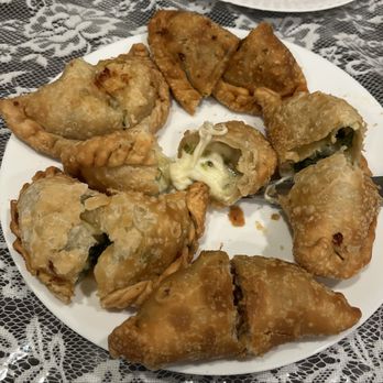 Nancy's Pupuseria - 6 empanadas (2 jalapeno, 2 spinach, 1 beef, 1 chicken) - Salvadoran Near Me - Buena Park, California Nancy's Pupuseria - 6 empanadas (2 jalapeno, 2 spinach, 1 beef, 1 chicken) - Salvadoran Near Me - Buena Park, California
