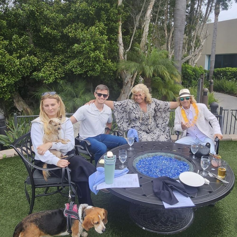 Relaxed family reunion.