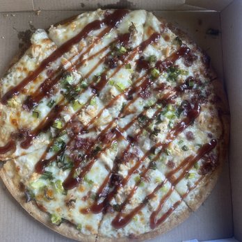 The Wayfinder Cafe - BBQ Chicken pizza - Breakfast & Brunch Near Me - La Conner, Washington