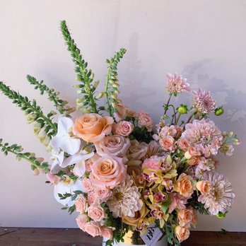 Urban Flora - Gorgeous floral arrangement - Florists Near Me - San Jose, California Urban Flora - Gorgeous floral arrangement - Florists Near Me - San Jose, California