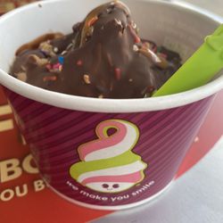 Menchie's Frozen Yogurt - Leander