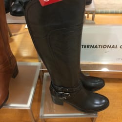 Macy's - They come in Black also