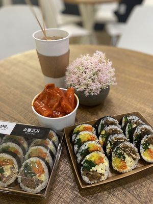 Baro Baro KimBap by null