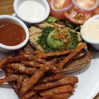 Veggie Grill by Next Level - Grillin' Chickin' - Vegan Near Me - Seattle, Washington