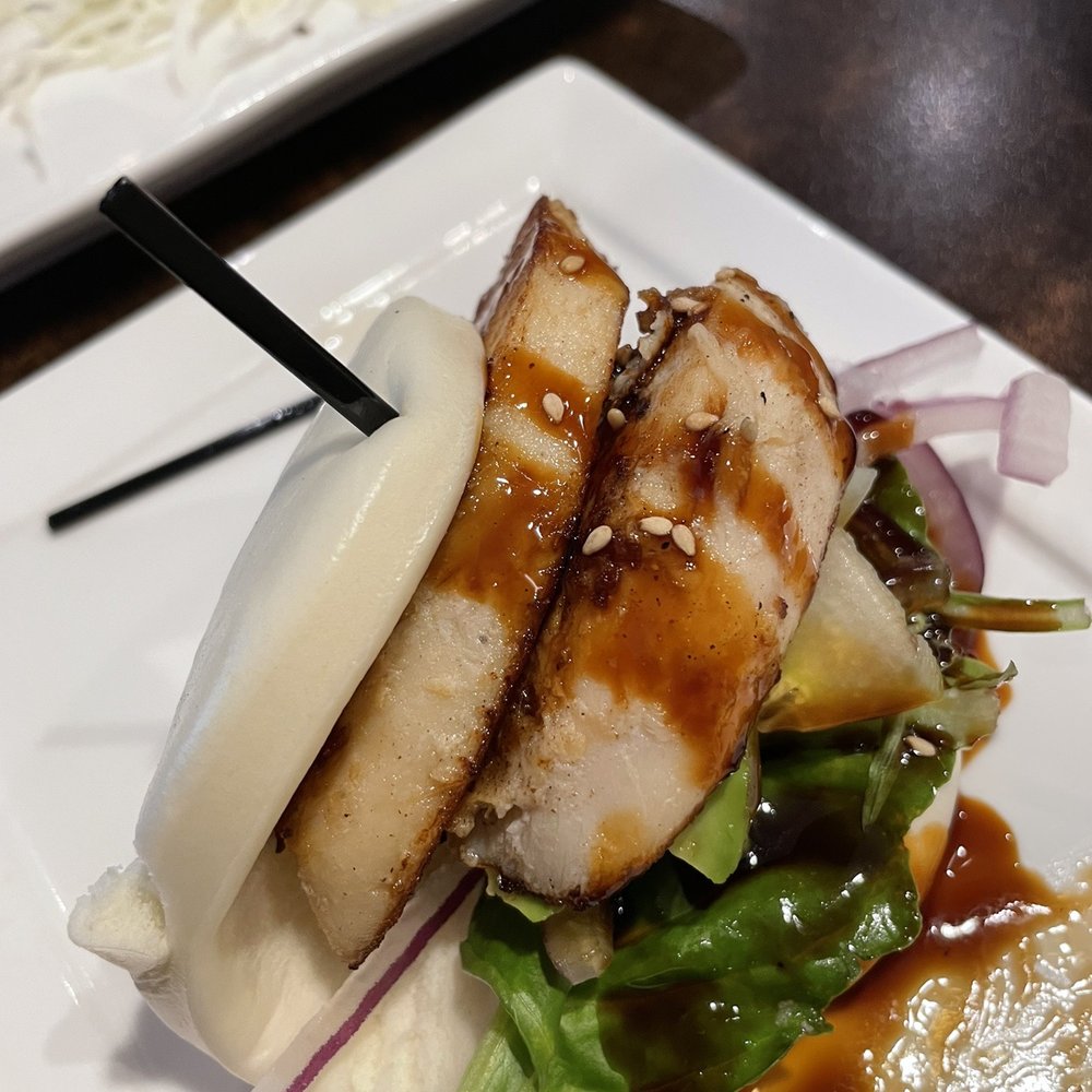 IZA Robata - 2 Chicken Bao - Ramen Near Me - Spring, Texas