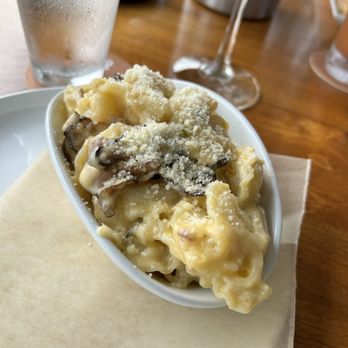 Shore - Truffle Mac and Cheese - New American Near Me - Longboat Key, Florida Shore - Truffle Mac and Cheese - New American Near Me - Longboat Key, Florida