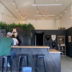 Funky Fauna Artisan Ales - Main area.