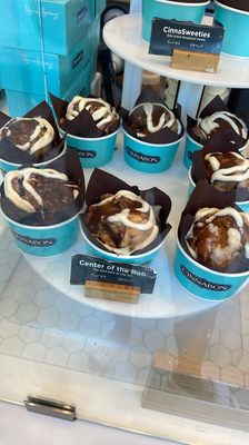Cinnabon by null