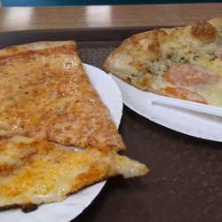 A slice of tomato basil, plain, and chicken wing