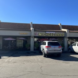 Carnitas Express - Outside