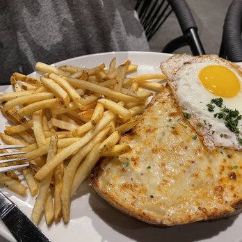 The 908 - The Frenchie - New American Near Me - Long Beach, California The 908 - The Frenchie - New American Near Me - Long Beach, California