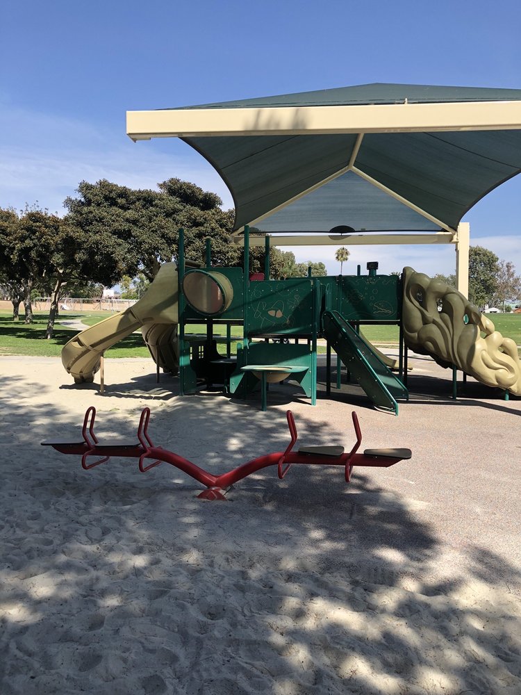 IRVINE TERRACE PARK Updated October 2024 26 Photos 721 Evita Cir