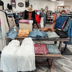 Three Birdies Boutique