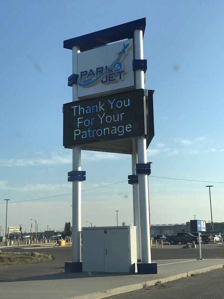 PARK & JET Updated September 2024 26 Reviews 2222 Airport Avenue NE, Calgary, Alberta