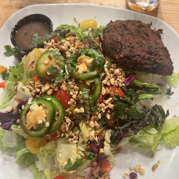 Big Orange | Rogers - Thai Chop Salad - Burgers Near Me - Rogers, Arkansas