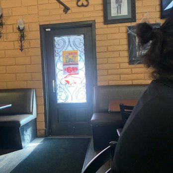 Guadalupe's - Way to the patio - Mexican Near Me - Azusa, California