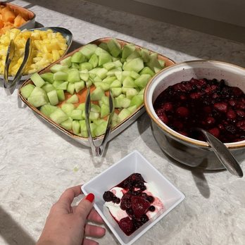 Hyatt Place Harrisonburg - Lots of fresh fruit at the breakfast buffet. - Hotels Near Me - Harrisonburg, Virginia Hyatt Place Harrisonburg - Lots of fresh fruit at the breakfast buffet. - Hotels Near Me - Harrisonburg, Virginia