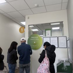 Quest Diagnostics - Check in at the kiosk get your ID insurance card ready