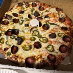Firehouse Pizza - Burnt pepperoni pizza plus forgot my ranch for the garlic cheese bread 1/5