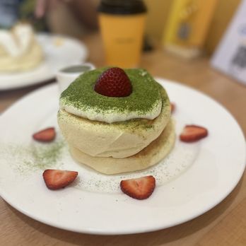 Fluffy Fluffy Dessert Cafe - Carollton - Desserts Near Me - Carrollton, Texas