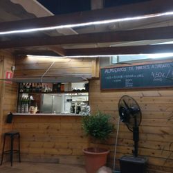 La Llotgeta - La bar de la terrasse