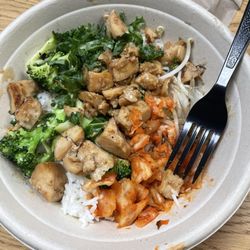 BIBIBOP Asian Grill - Create your own bowl