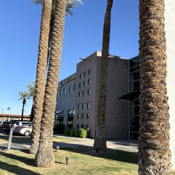 Planet Fitness - Building - Gyms Near Me - Chandler, Arizona Planet Fitness - Building - Gyms Near Me - Chandler, Arizona