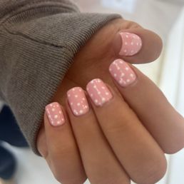 Cute pink nails! Cute pink nails!