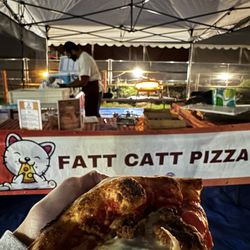 Fatt Catt Pizza - Hala Meatball Pizza