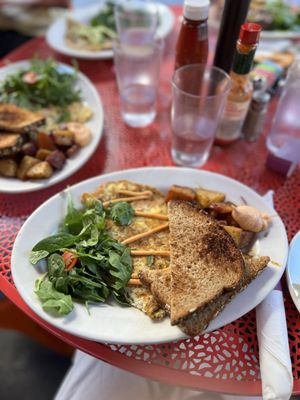 Cafe Bonjour by null