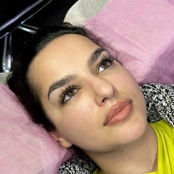 Tunti Beauty Bar - Eyelash Service Near Me - Vancouver, British Columbia Tunti Beauty Bar - Eyelash Service Near Me - Vancouver, British Columbia