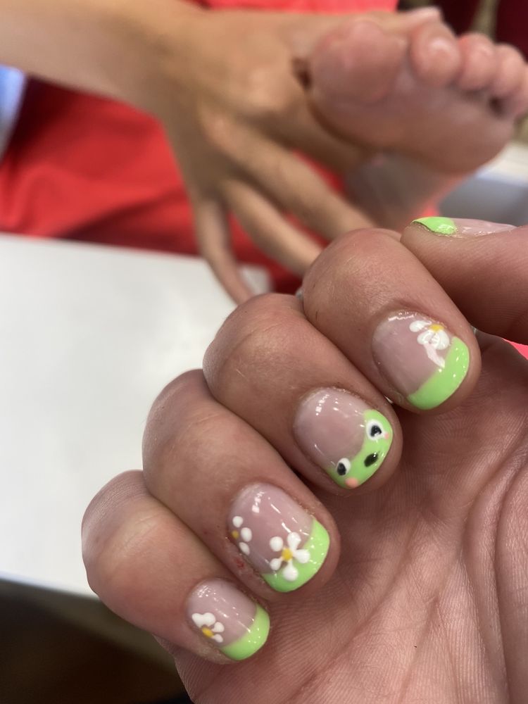 HAPPY NAILS AND SPA Updated October 2024 112 Photos & 196 Reviews 32411 Golden Lantern