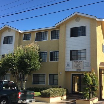 Jamico Properties - Relax in our gated and professionally managed building, laundry facilities on-site, centrally located next to LAX and the 105 & 405 freeways - Property Management Near Me - Redondo Beach, California Jamico Properties - Relax in our gated and professionally managed building, laundry facilities on-site, centrally located next to LAX and the 105 & 405 freeways - Property Management Near Me - Redondo Beach, California