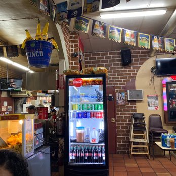 El Parian Restaurant - Indoor dining area - Mexican Near Me - Los Angeles, California El Parian Restaurant - Indoor dining area - Mexican Near Me - Los Angeles, California