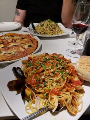 Elio Pizzeria Ristorante by null