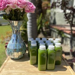 Mani's Organic Juicing Company - Organic Cold Pressed Juice
